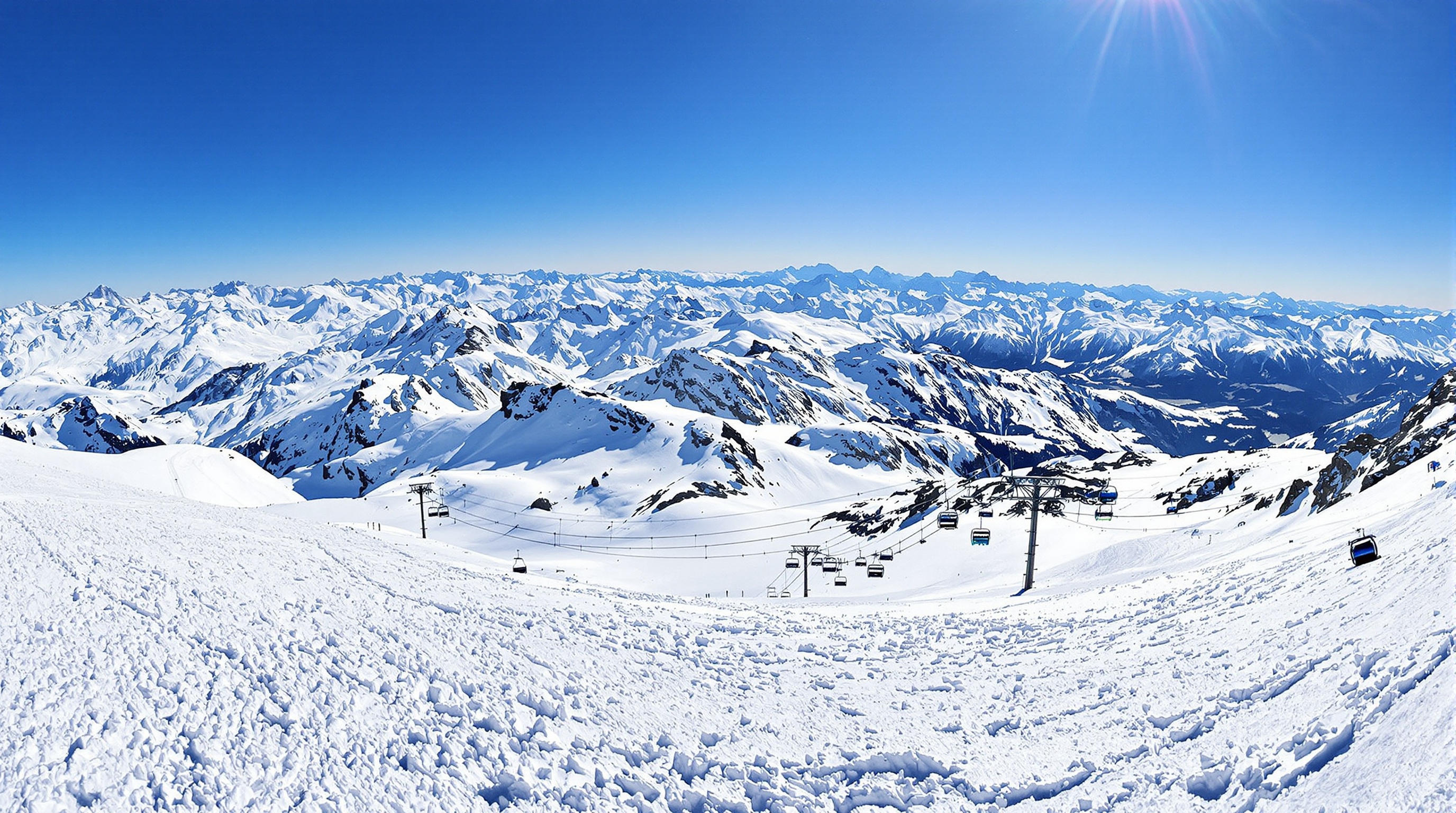 Illustration des sommets de la Vanoise depuis le secteur des Menuires